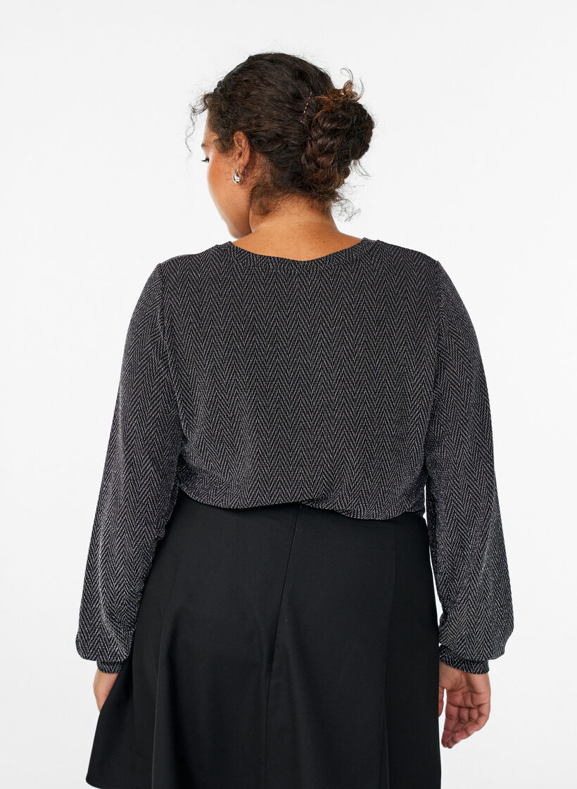 Bluse med fiskebensm&oslash;nster og glittertr&aring;d, Svart, Model image number 2