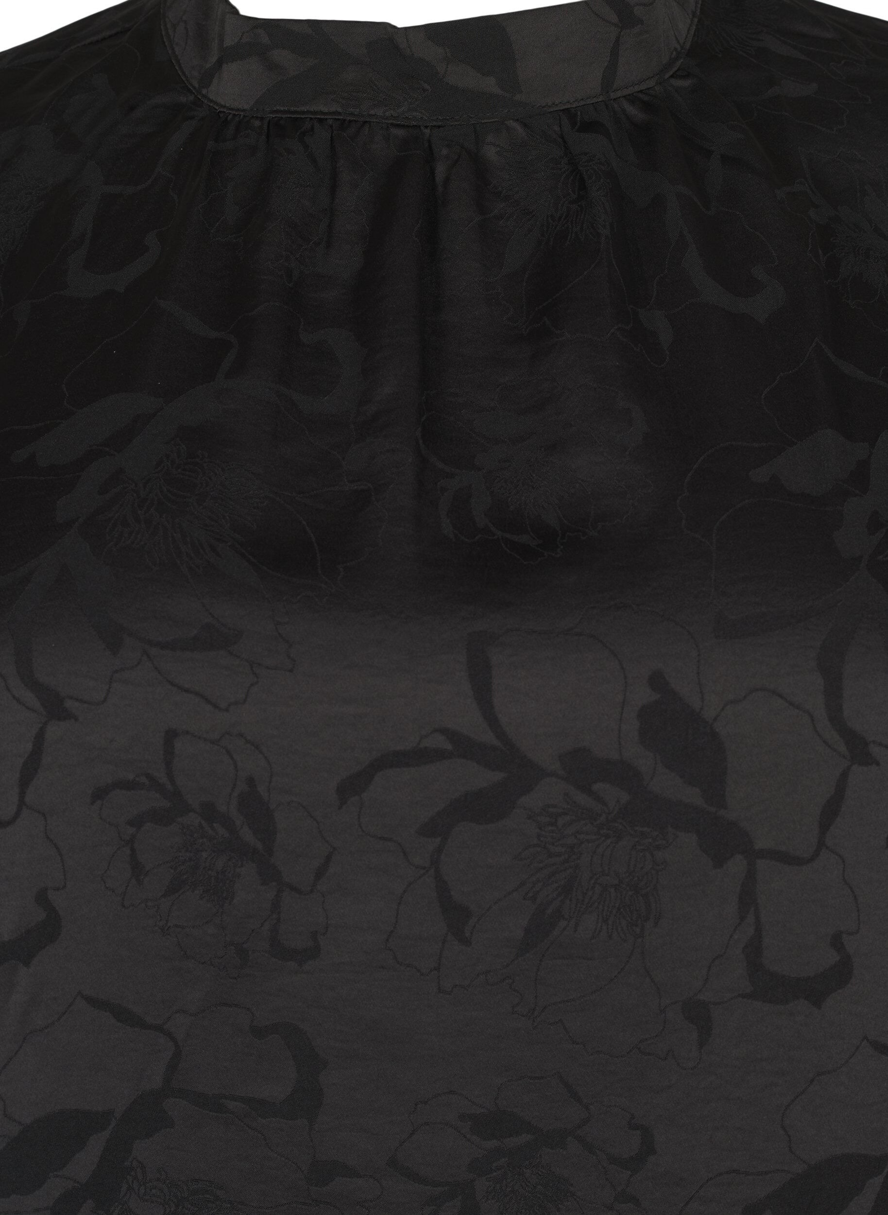 Zizzi Satinbluse med ton-i-ton m&oslash;nster, Black, Packshot image number 2