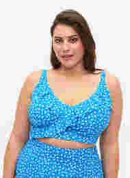 Blomstrete bikini med volanger, Blue Flower Print, Model