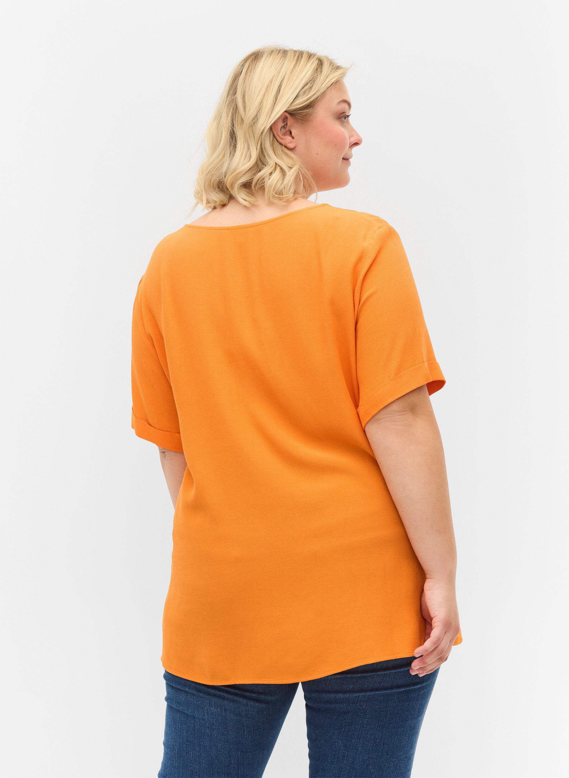 Zizzi Kortermet bluse i viskose, Orange Peel, Model image number 1