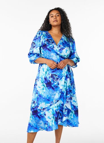 Zizzi Blomstret omslagskjole med 3/4 ermer, Blå, Model image number 0