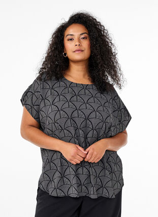 Zizzi Kortermet bluse med trykk, Black Grey Graphic , Model image number 0