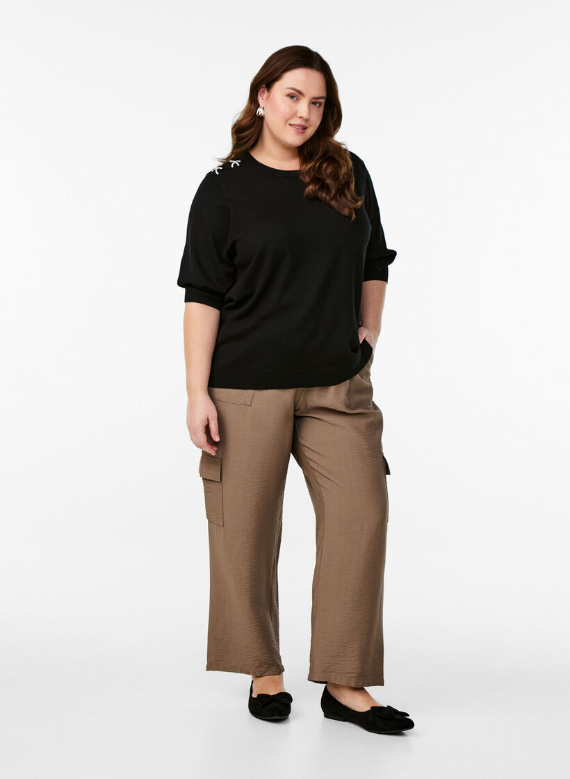 Strikket bluse med korte ermer og små sløyfer, Svart, Model image number 1