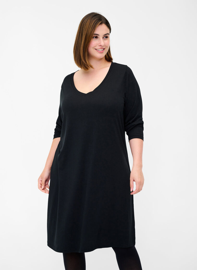 Ensfarget kjole med V-hals og lange ermer, Black, Model