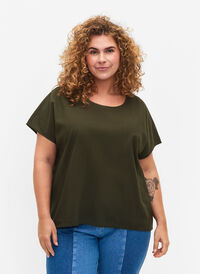 Kortermet bluse i bomullsblanding med lin, Forest Night, Model