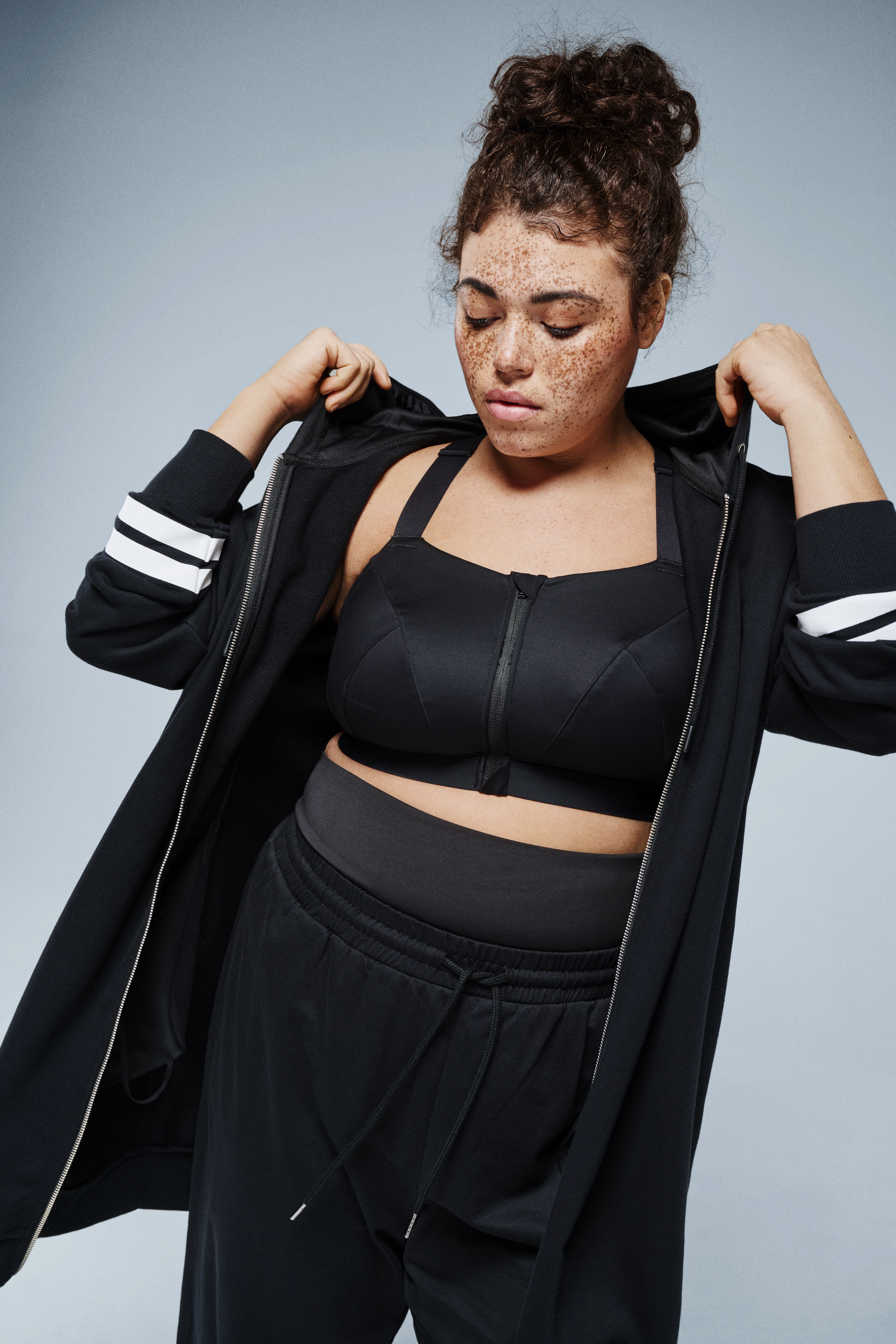 Zizzi Lang svettecardigan, , Model