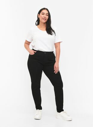 Emily jeans i smal passform og normalt høy midje, Black, Model image number 0