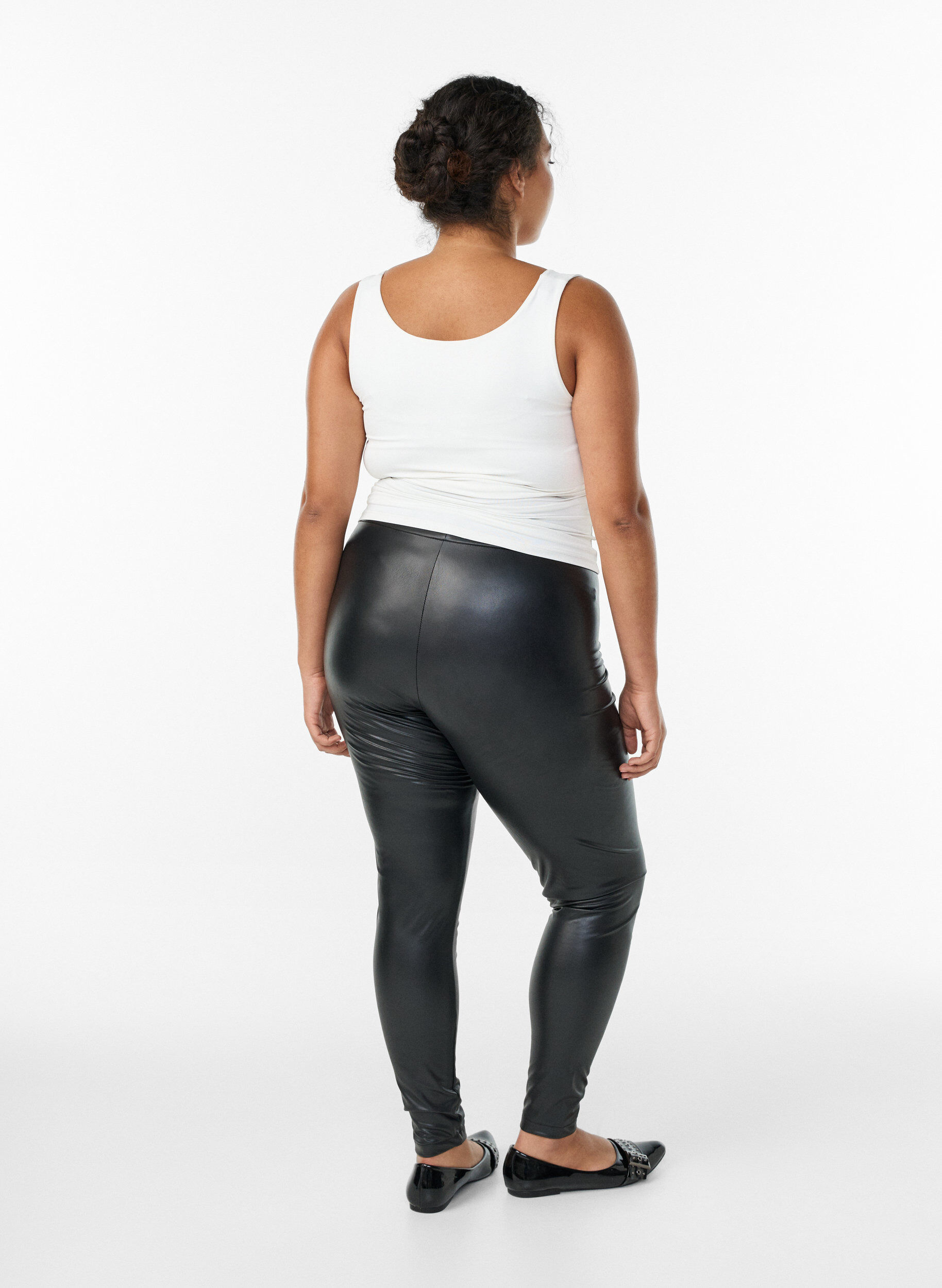 Zizzi Belagte leggings med b&oslash;rstet f&ocirc;r, Svart, Model image number 2