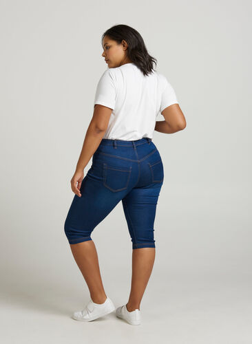 Slim fit Emily caprijeans, Blue denim, Model image number 1