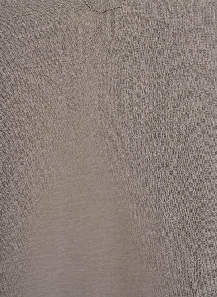 Bluse med smockmansjetter og V-hals, Beige, Packshot image number 2