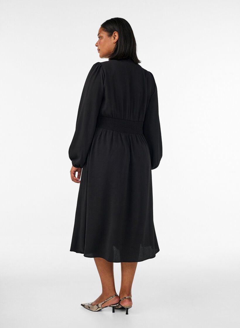 Midikjole med smock og dekorative knapper, Svart, Model image number 1