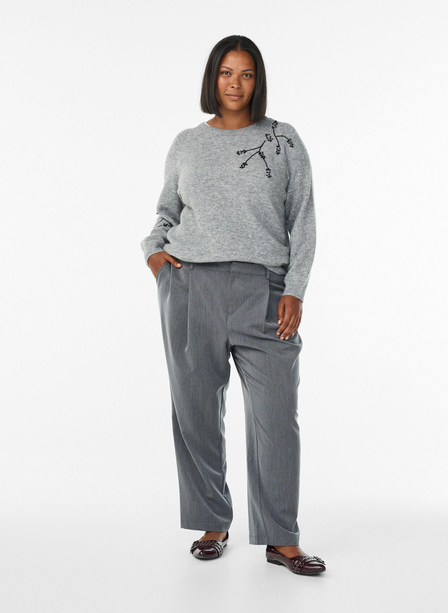 H&oslash;ytlivs dressebukser med rette ben, Gr&aring;, Model