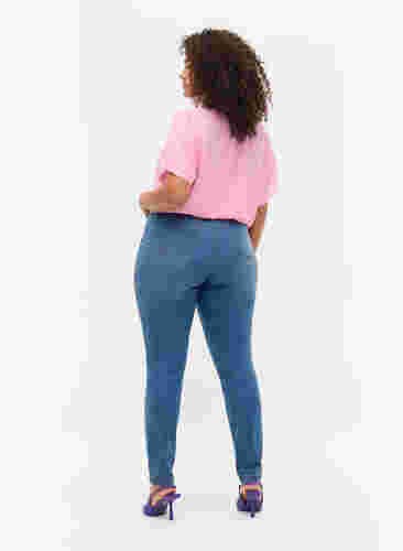 Bea jeans med ekstra høyt liv og super slim fit, Light blue, Model image number 1
