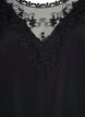 Bluse med 3/4 ermer og blondedetaljer, Svart, Packshot image number 2