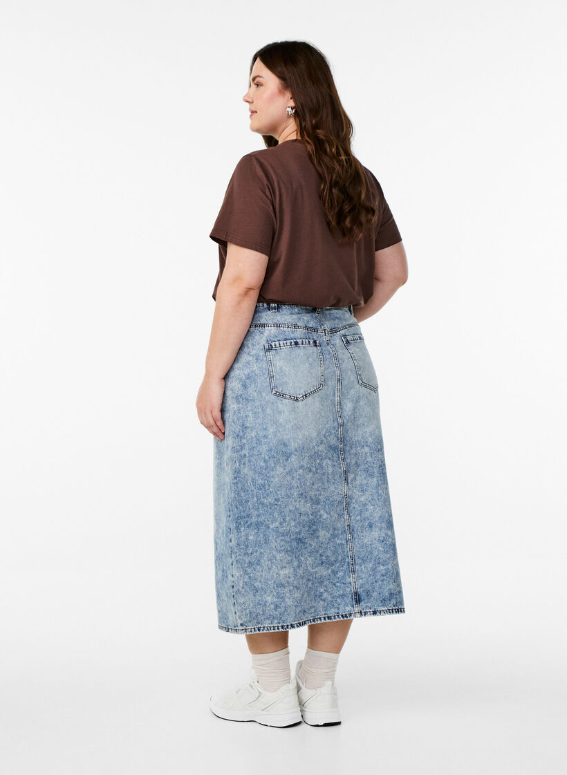 Denim maxiskjørt med splitt foran, Blue Denim washed, Model