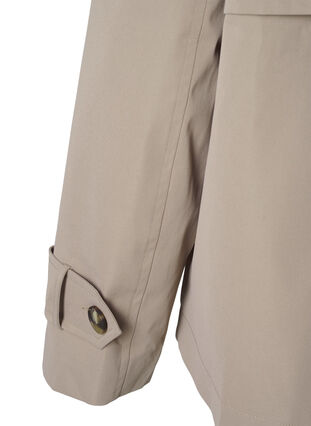 Zizzi Kort trenchcoat med klassiske detaljer, Desert Taupe, Packshot image number 4