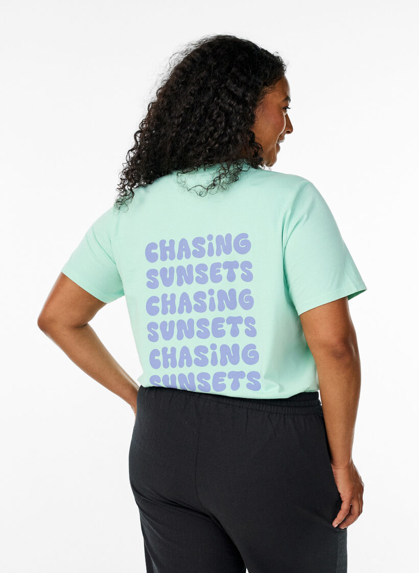 T-skjorte i økologisk bomull med ryggtrykk, Grønn, Model image number 2