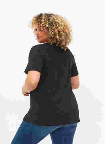 Ensfarget basis T-skjorte i bomull, Black, Model image number 1