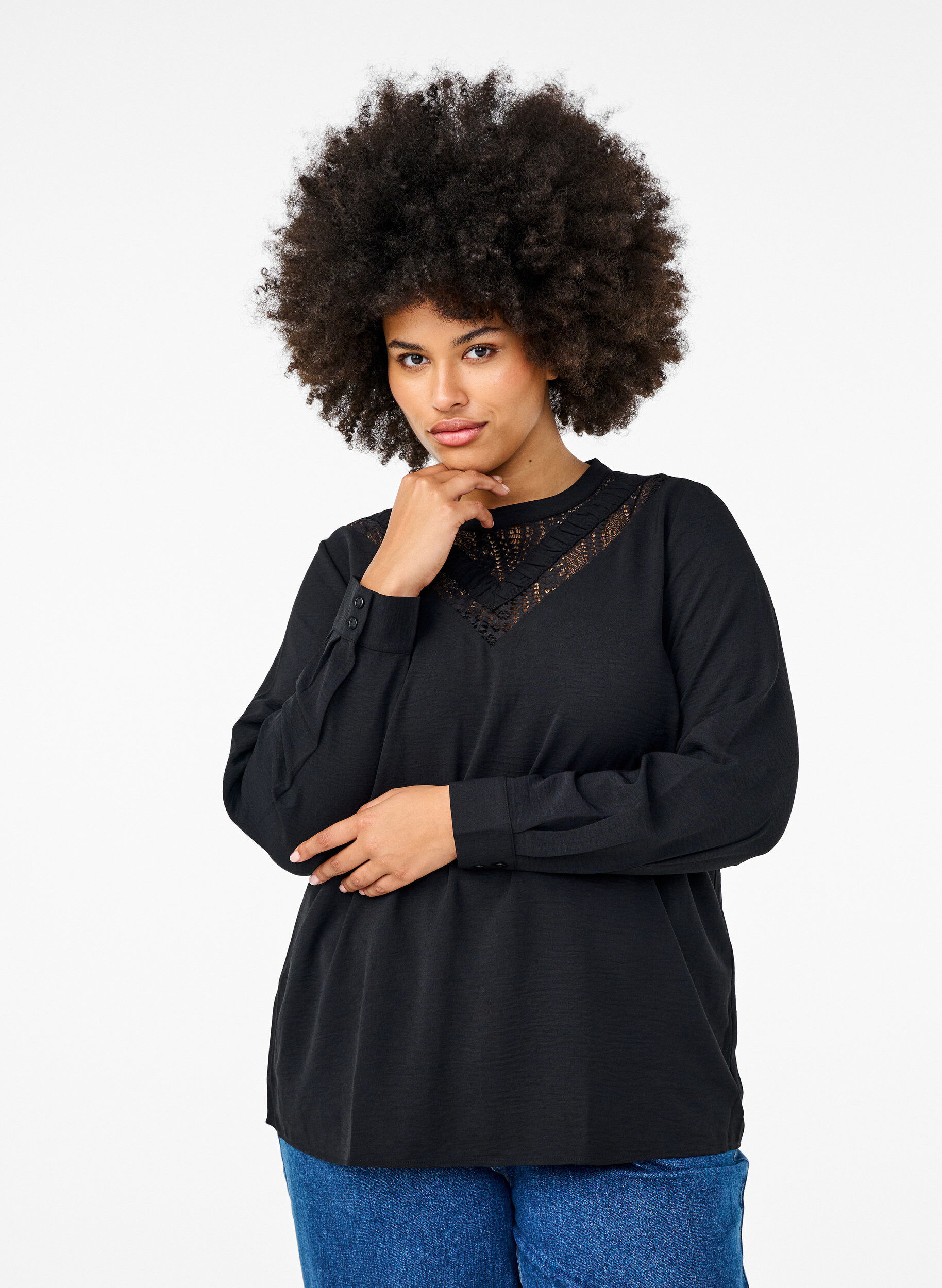 Zizzi Bluse med blondedetaljer, Black, Model image number 0