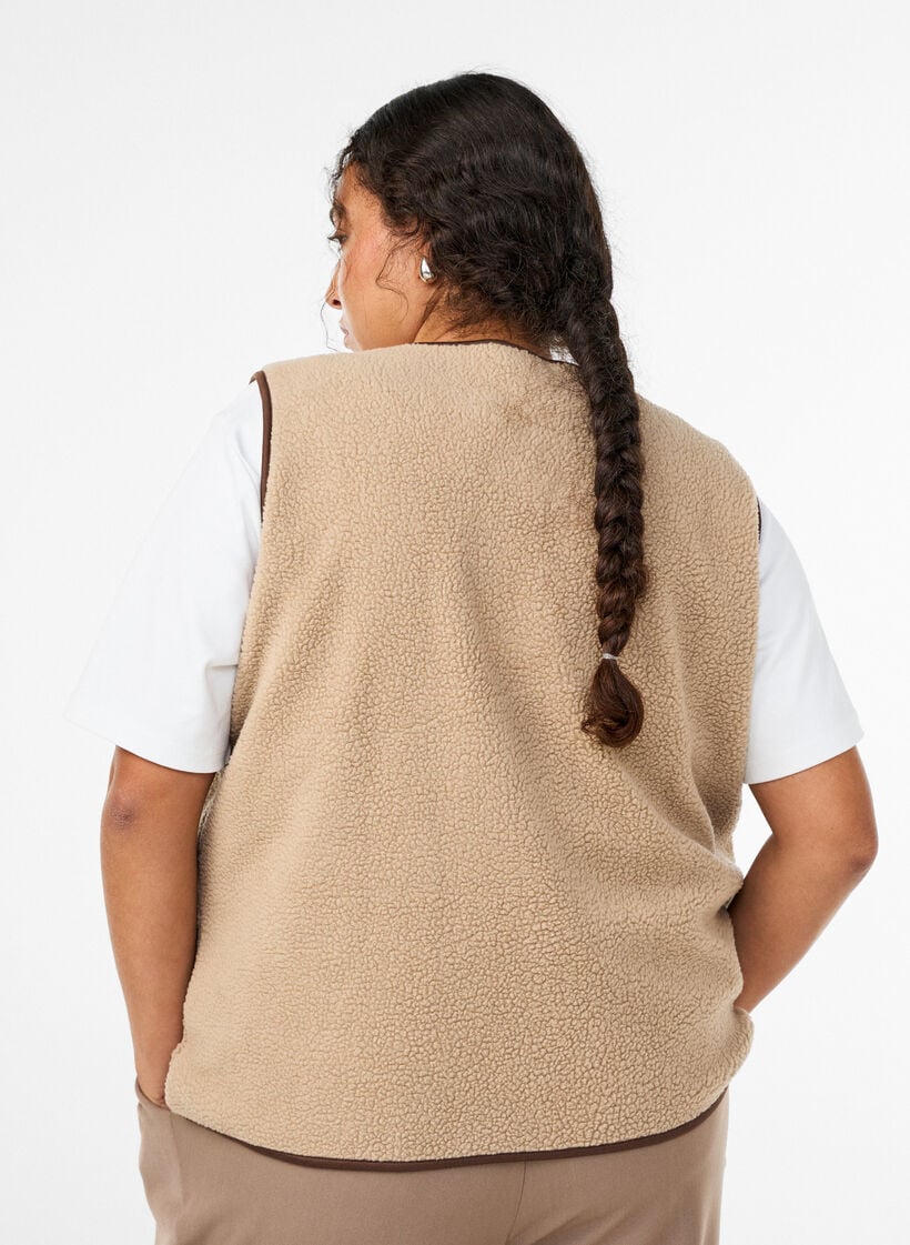 Teddy fleece vest med kontrastkanter, Beige, Model image number 2