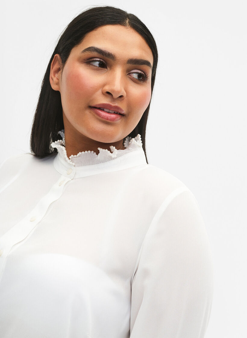 Skjortebluse med volangdetaljer, Bright White, Model image number 2