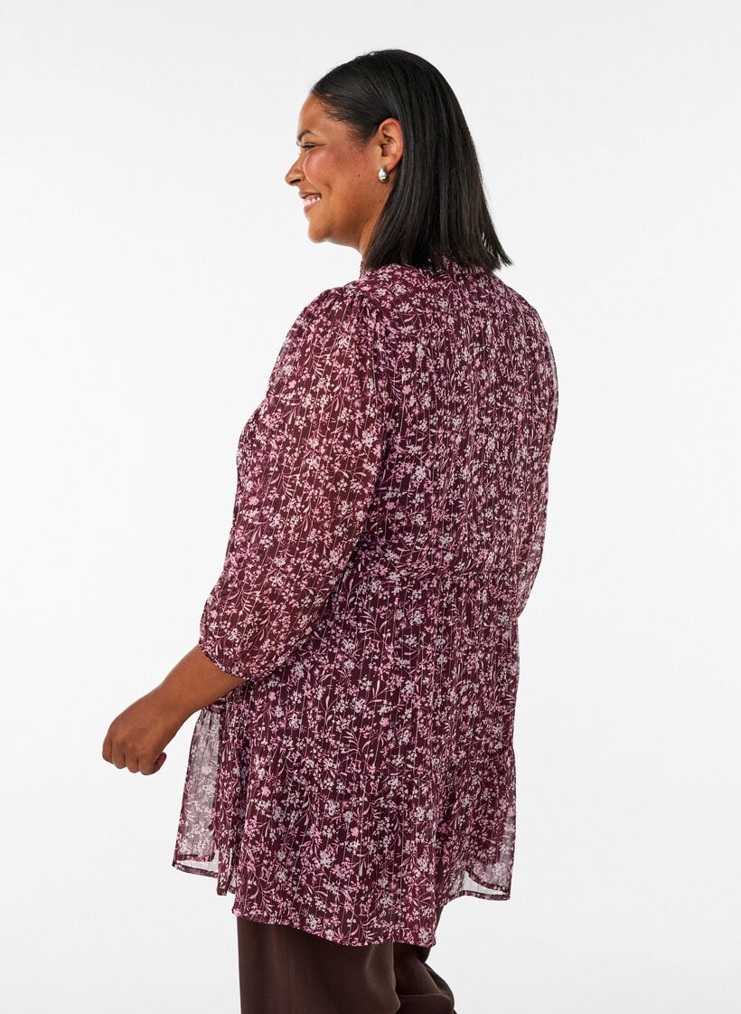 Tunika med blomsterm&oslash;nster og glittertr&aring;der, R&oslash;d, Model image number 2