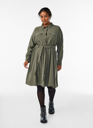 Zizzi Skjortekjole med knytebelte og lange ermer, Grønn, Model image number 1