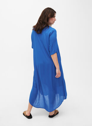 Skjortekjole i viskose med korte ermer, Victoria blue, Model image number 1