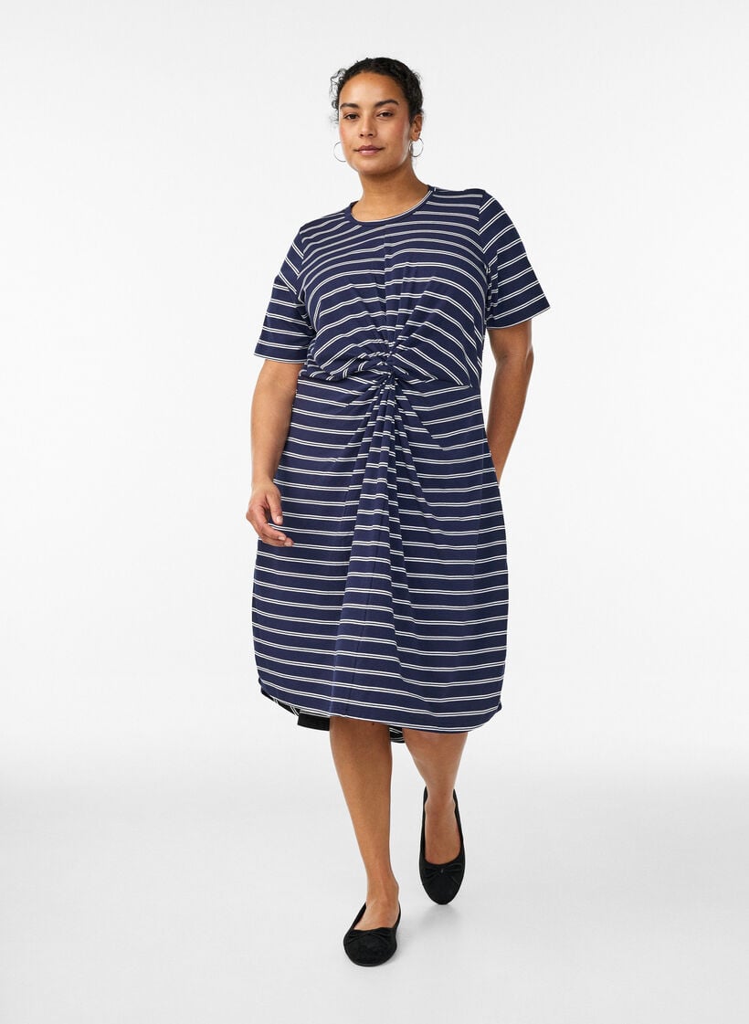 Bomullskjole med vri-detalj, Bl&aring;, Model image number 1