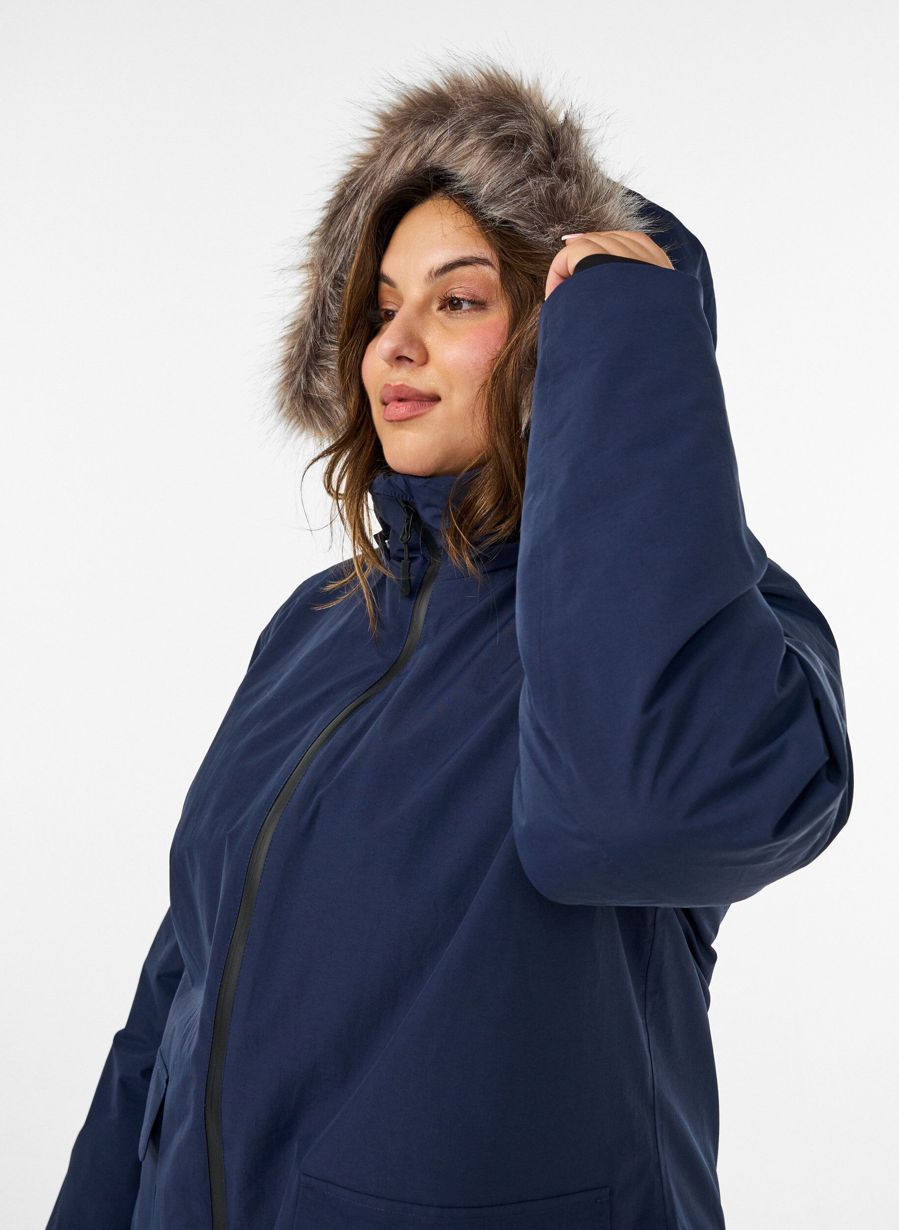 ZizziVanntett parkas med hette, Bl&aring;, Model image number 3