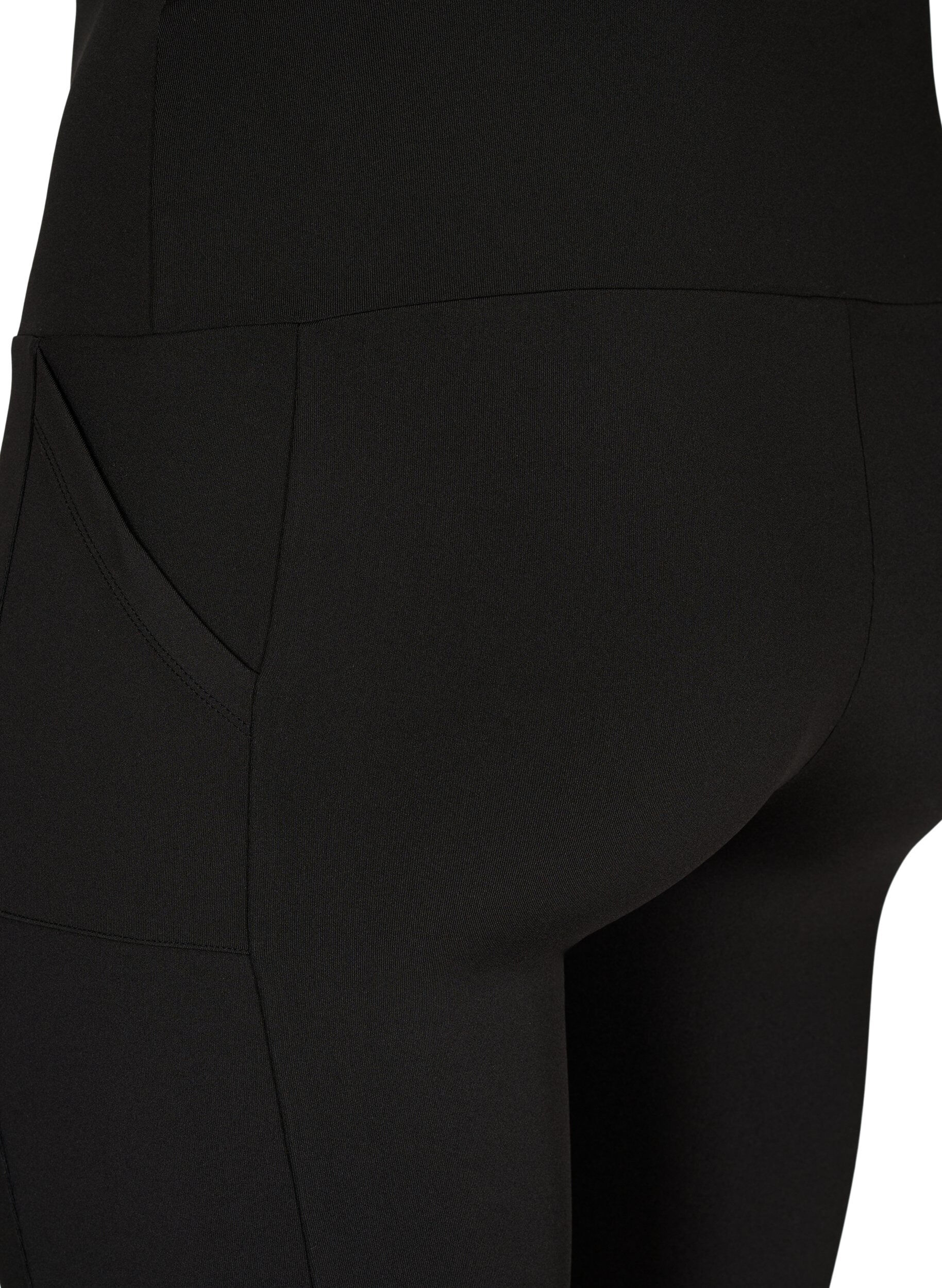 Zizzi Ettersittende shorts med h&oslash;y midje og lommer, Black, Packshot image number 3
