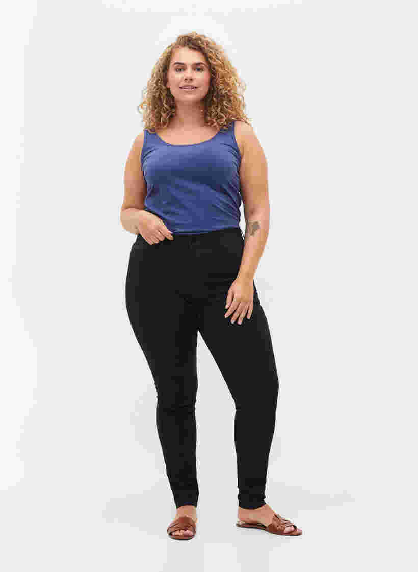 Super slim Amy jeans med strikk i livet, Black, Model