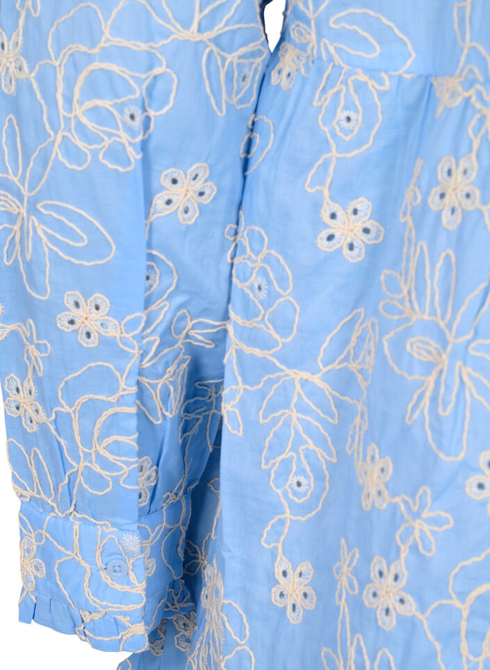 Kjole med broderte blomster og lange ermer, Della Robbia Blue, Packshot