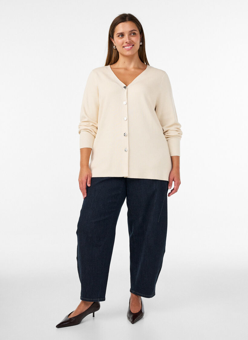 Finstrikket cardigan med dekorative knapper, Vanilje, Model image number 1