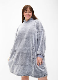 Oversized teddykjole med lomme, Grey Melange, Model