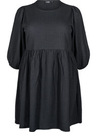 FLASH - Kort kjole med tekstur og 3/4 ermer, Black