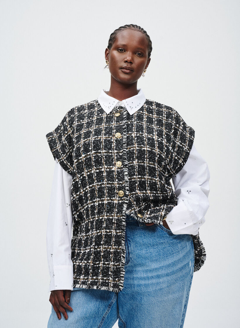 Rutete vest med dekorative knapper, Black w. White, Image image number 0