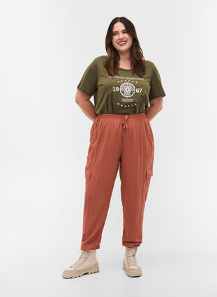 T-skjorte i bomull med trykk, Ivy Green ATHLETIC, Model image number 2