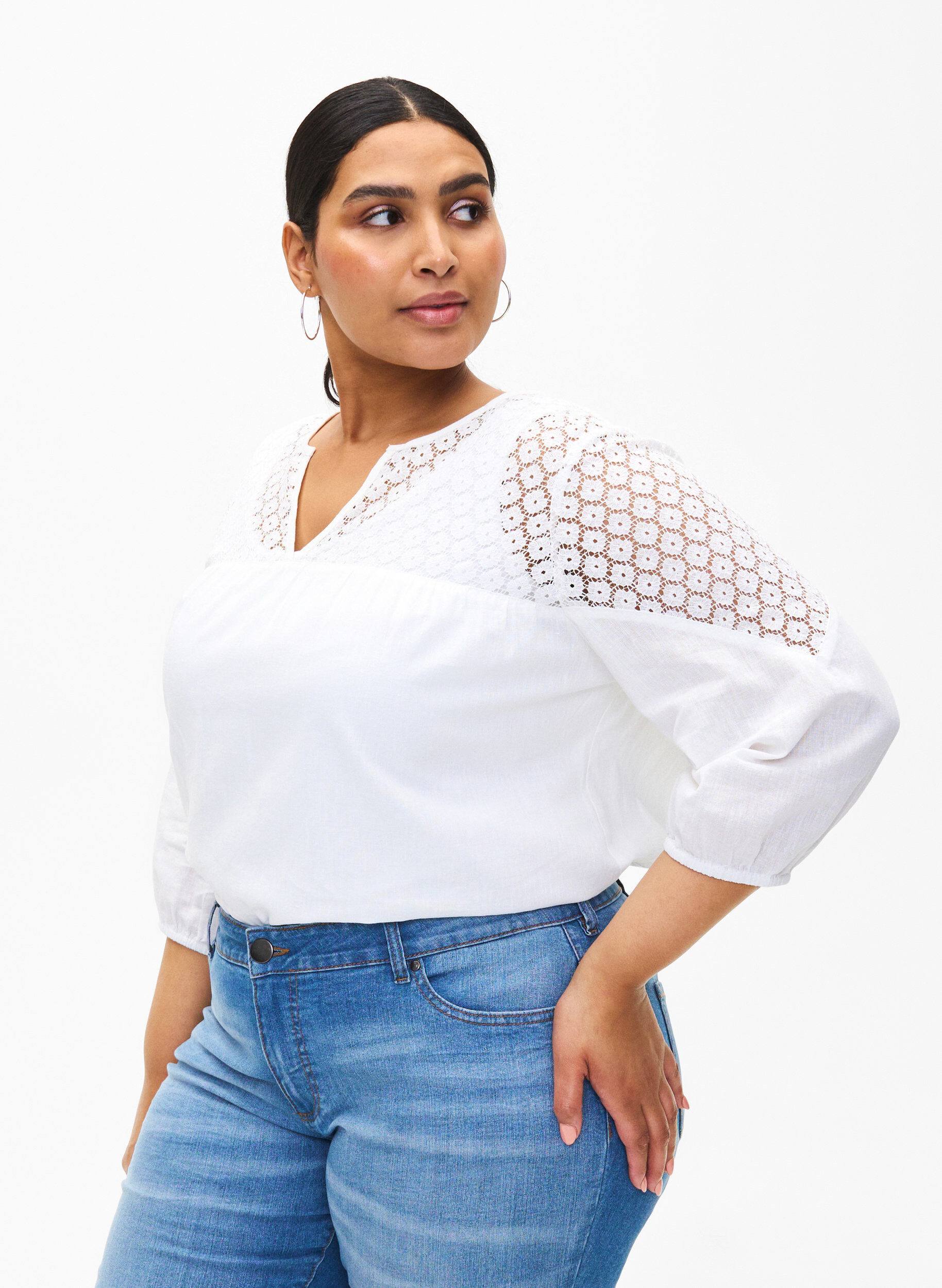 Zizzi Bluse i bomullsblanding med lin og heklede detaljer, Bright White, Model image number 0