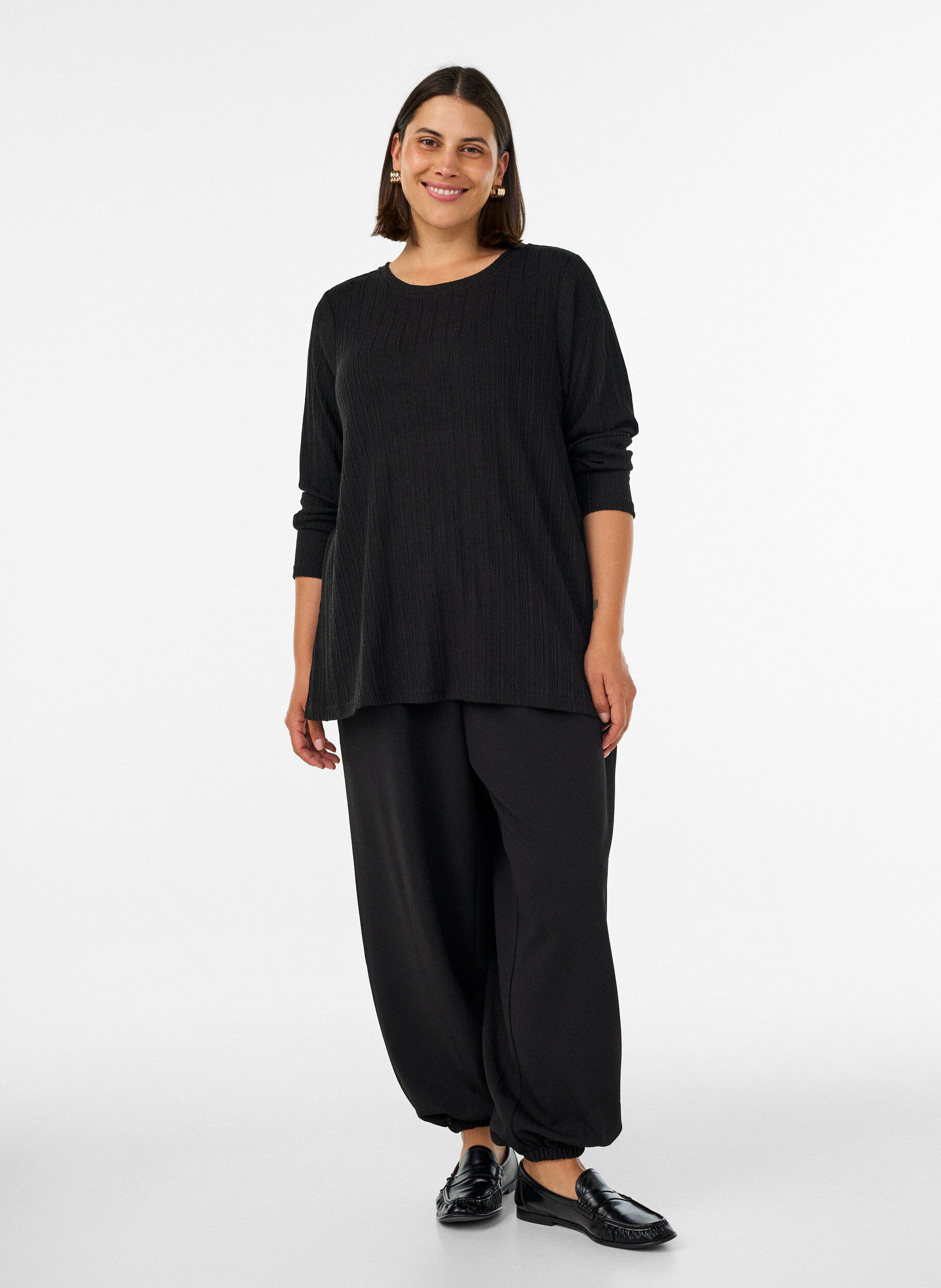 ZizziJerseybluse med ribbestruktur og lange ermer, Svart, Model image number 1