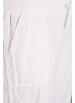 Zizzi Capribukser i bomull, Hvit, Packshot image number 2