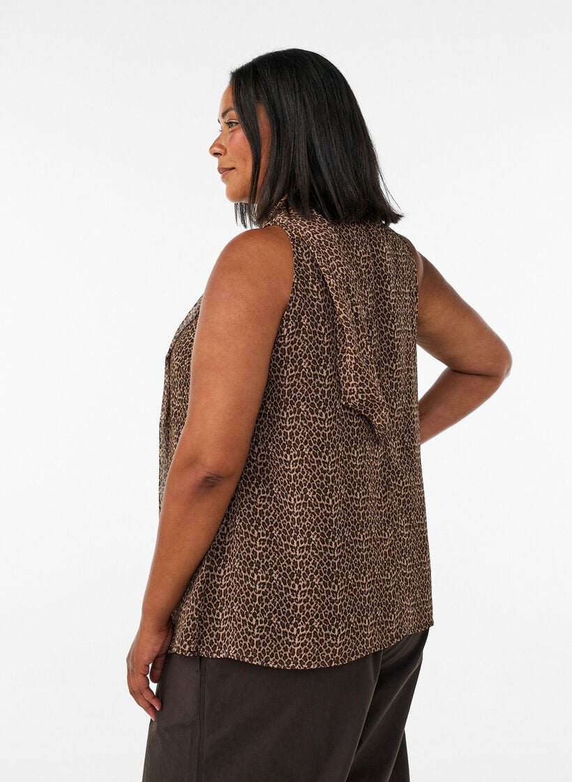Bluse med h&oslash;y hals uten ermer og sl&oslash;yfe, Brun, Model image number 2