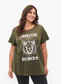 T-skjorte i økologisk bomull med motiv, Forest Night/United, Model