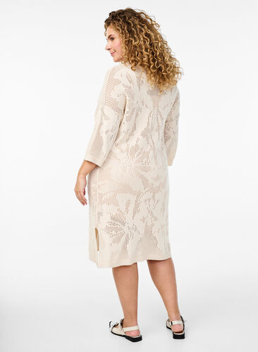 Zizzi Strikket kjole med åpent mønster og 3/4 ermer, Beige, Model image number 1