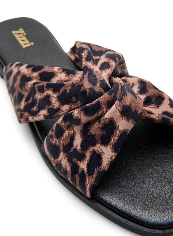 Wide fit - Slip-in med kryssede satengstropper, Leopard AOP, Packshot