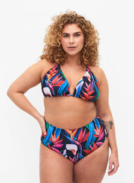 Bikiniunderdel med mønster og høyt liv, Bright Leaf, Model