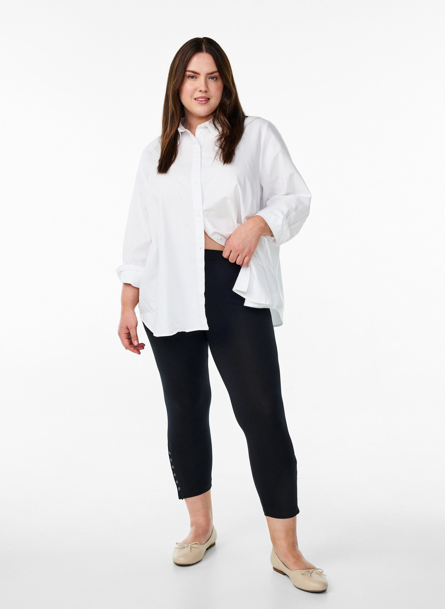 Zizzi3/4-leggings med knapper, Svart, Model image number 1
