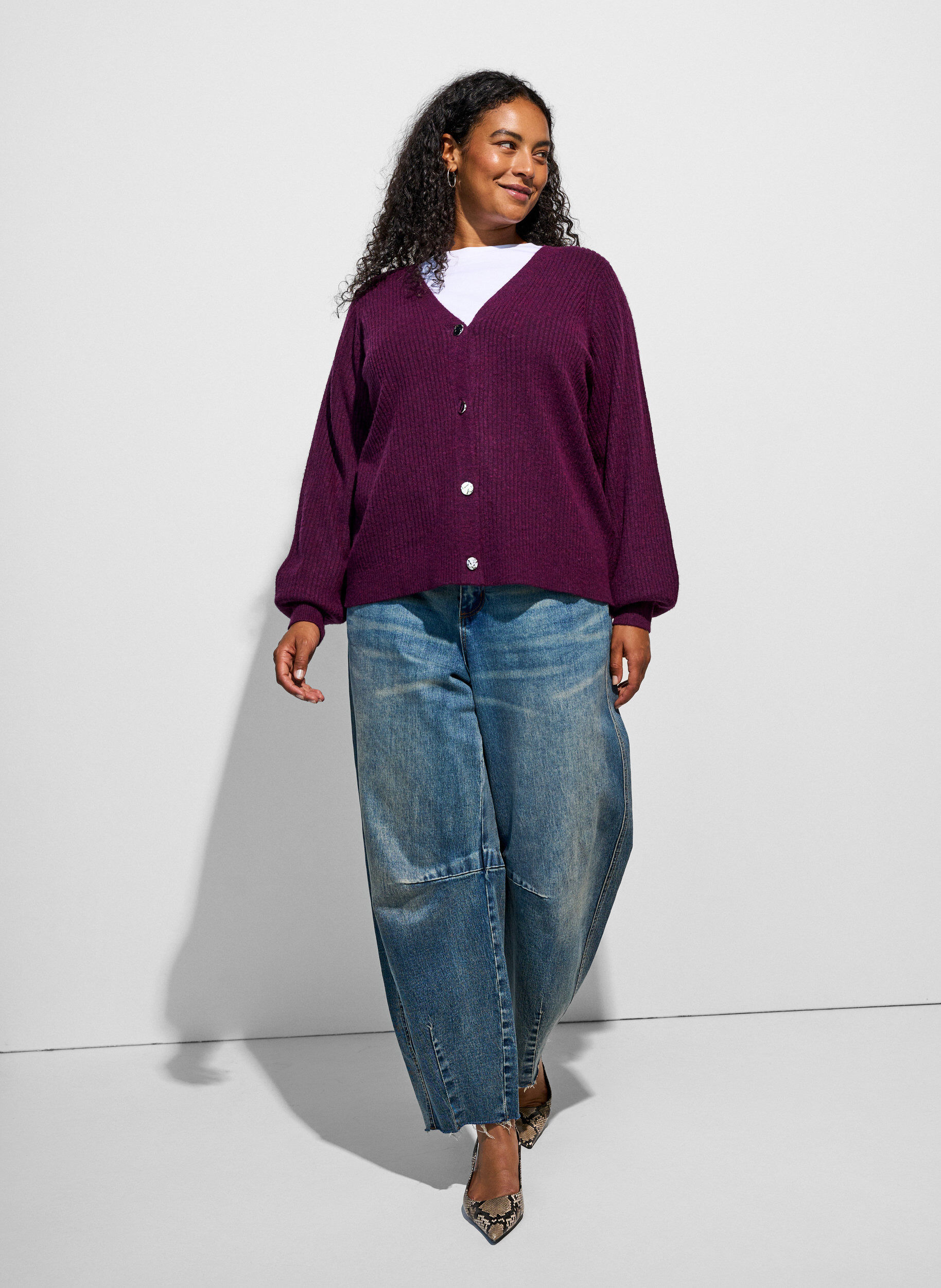 ZizziCardigan med V-hals og ribbestruktur, Lilla, Model image number 1