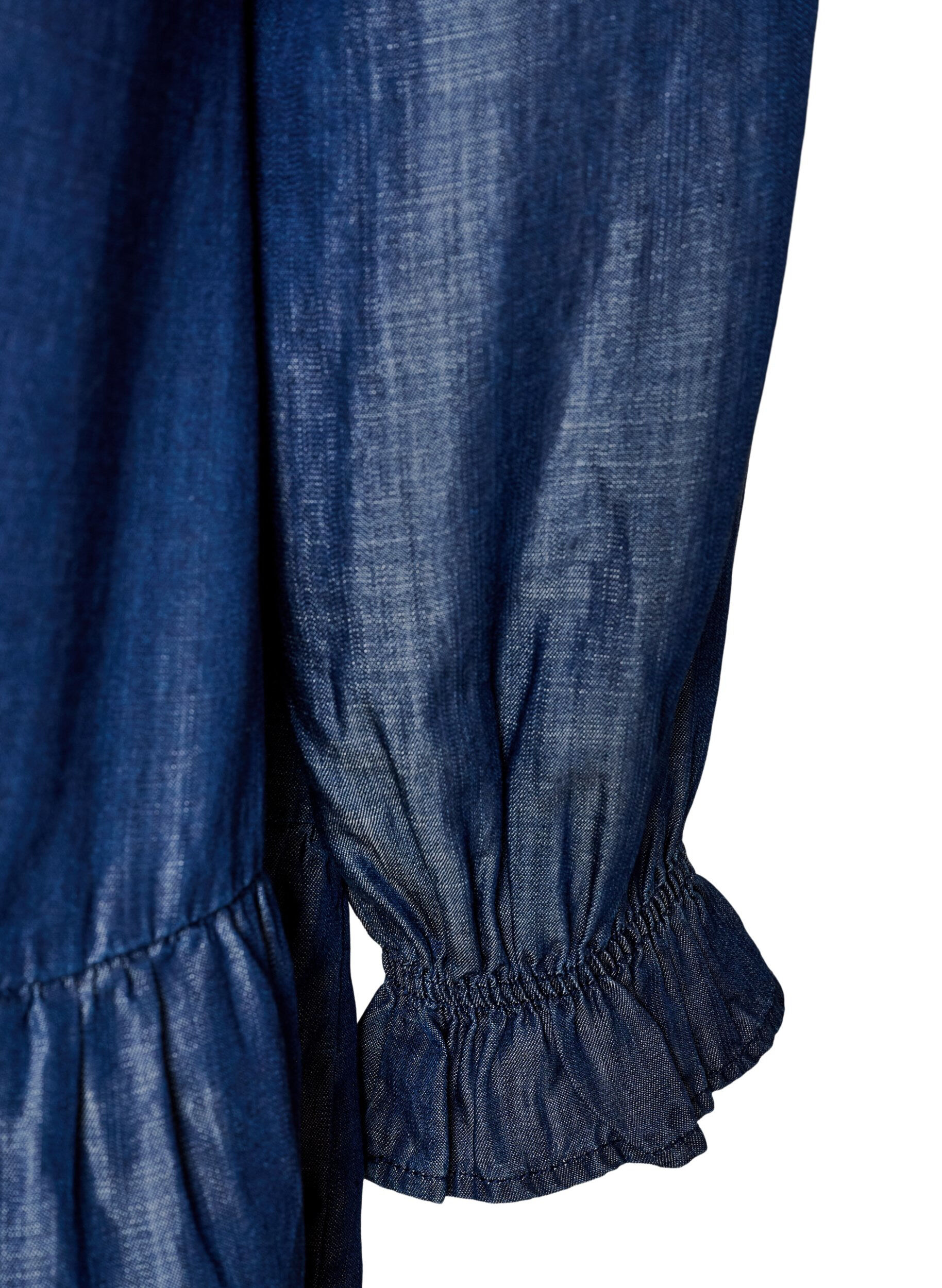 ZizziKort kjole i denimlook med volanger, Bl&aring;, Packshot image number 3