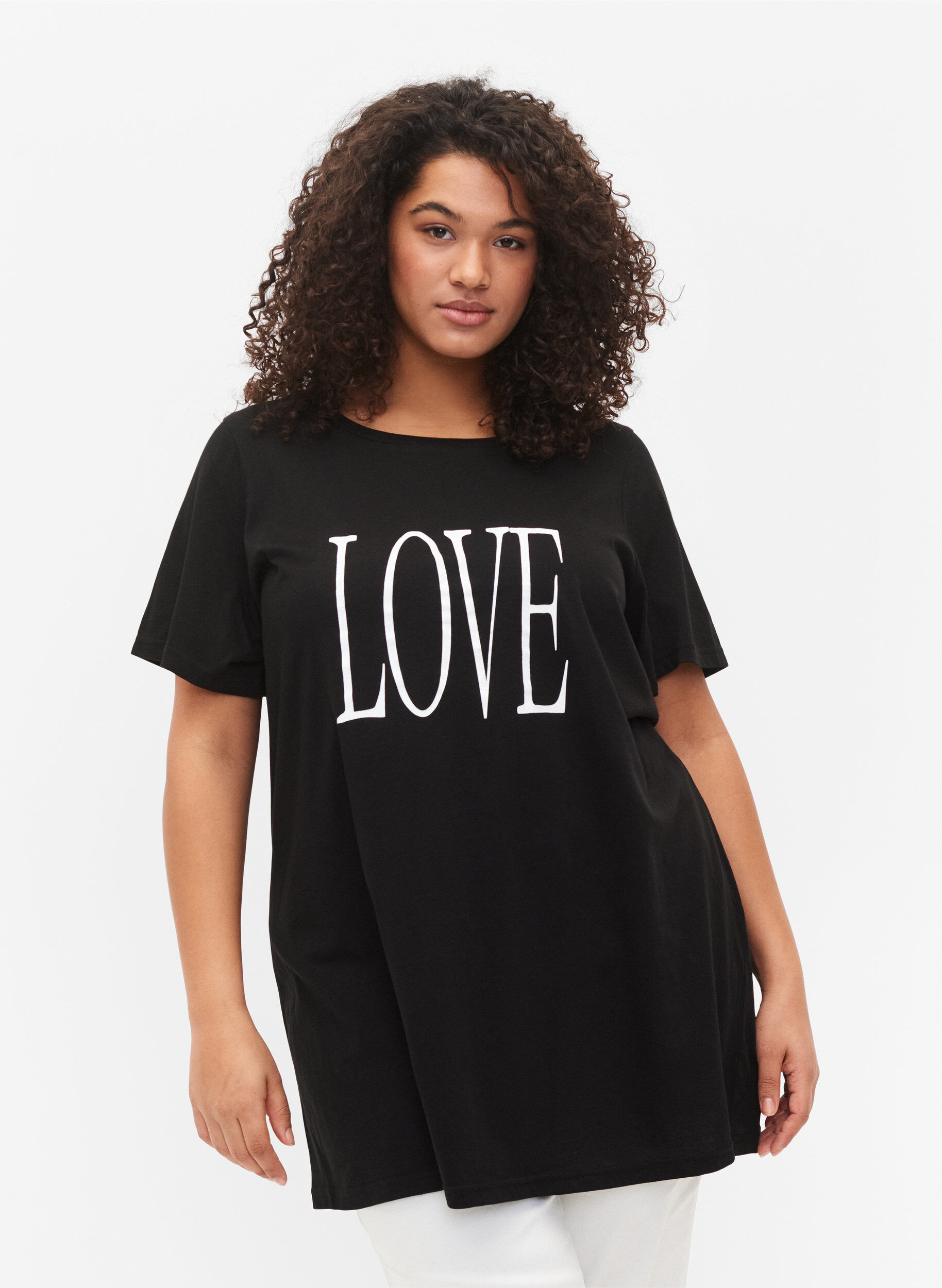 Zizzi Oversized T-skjorte med trykk, Black W. Love, Model image number 0